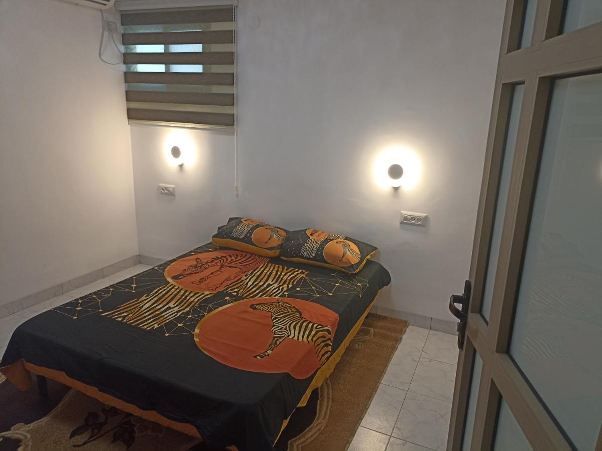Allenby Guest House Хайфа Екстер'єр фото